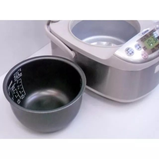 ZOJIRUSHI Cuiseur à riz d'outre-mer de type Micom NS-LLH05-XA 3 tasses/0,54... 3