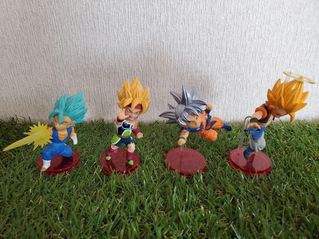 Lot 2 figurines piccolo et goku sur socle avec carte dragon à Longueau