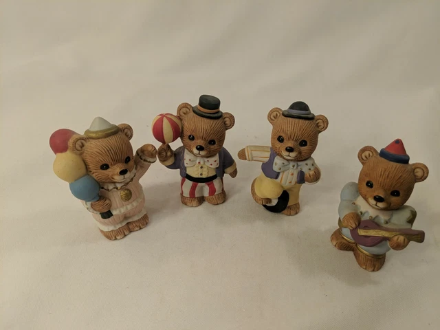 ITEM #1449 SET OF 4 CIRCUS BEAR FIGURINES Homco Home Interior