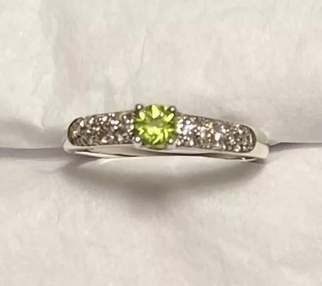 Schöner natürlicher Peridot & weißer Topasring 925 Silber Größe 9