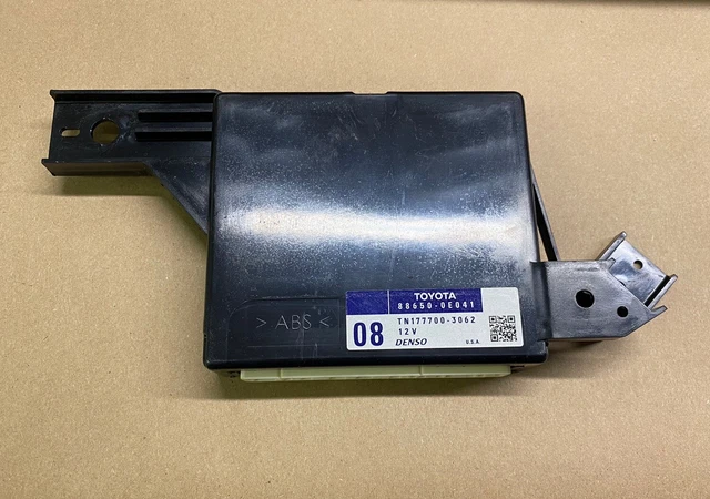 thumbnail image 2 of Used Toyota Sienna AC Amplifier Temperature Control Module 2014 - 88650-08180 2 of 2