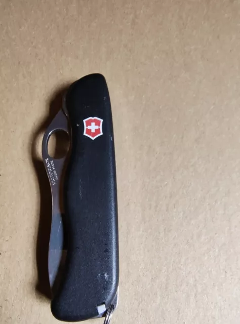 VICTORINOX SWISS ARMY ONE-HAND SENTINEL CLIP  111mm