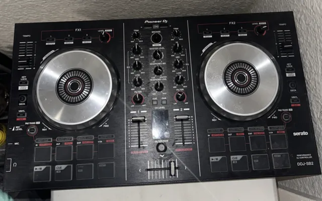 Pioneer DDJ-SB2 Performance DJ Controller Serato DJ Pro No Cable