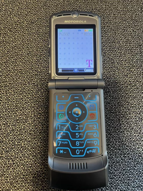 Motorola RAZR V3 - Gray (T-Mobile) Cellular Phone