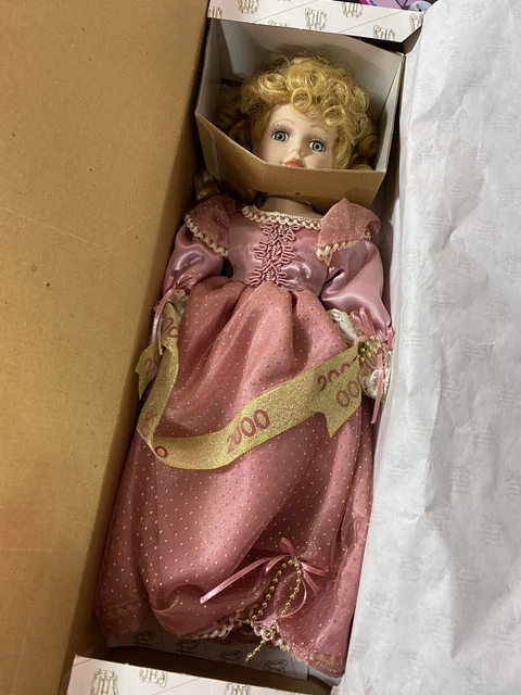 New 2000 Millennium Porcelain Doll "Crystal" Heritage Signature Collection + COA 2