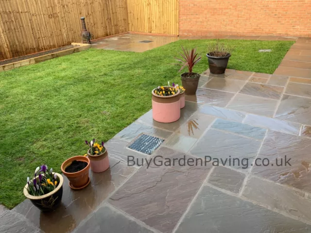 Autumn Brown Natural Indian Sandstone 20mm Mixed Sizes Collected Paving