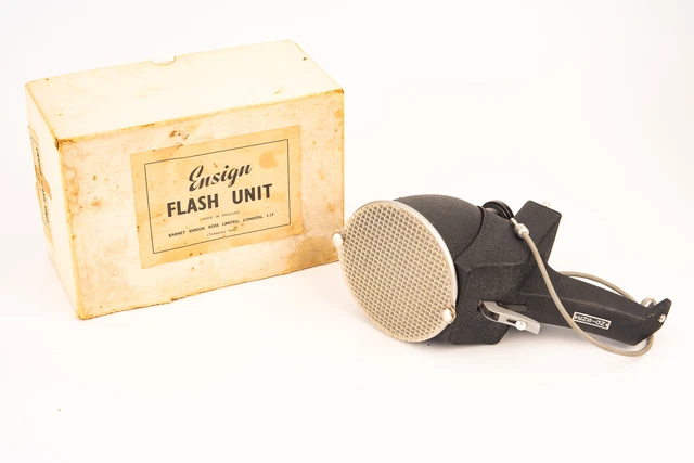 Ensign Flash Unit Made in England in Original Box NEAR MINT V29