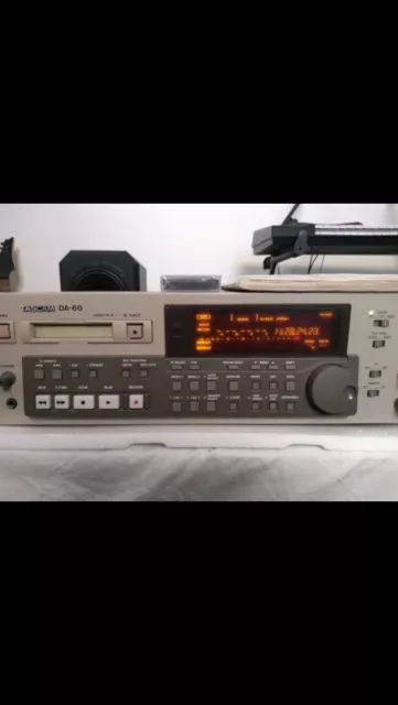 Tascam DA-60 High-End DAT Recorder used retro rare working unknown drum hours