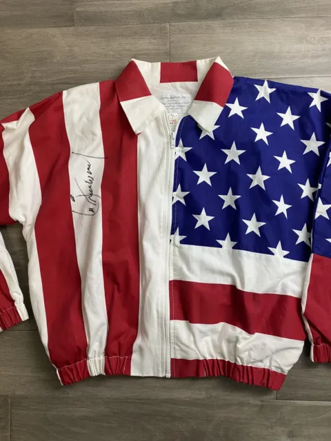 1993 Limited Edition USA Flag Jacket Size Small The Flag Autographed Vintage