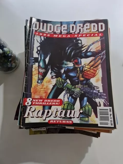 Bundle Of Vintage JUDGE DREDD MEGAZINE Comic Books  30+ Books Comics