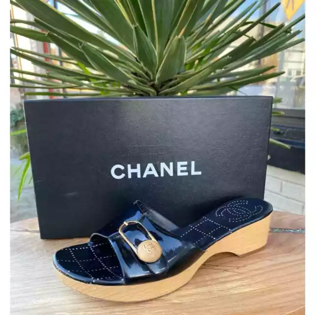 CHANEL Black Patent Leather Slides Mules Wooden Button Detailing Sandals Sz. 37