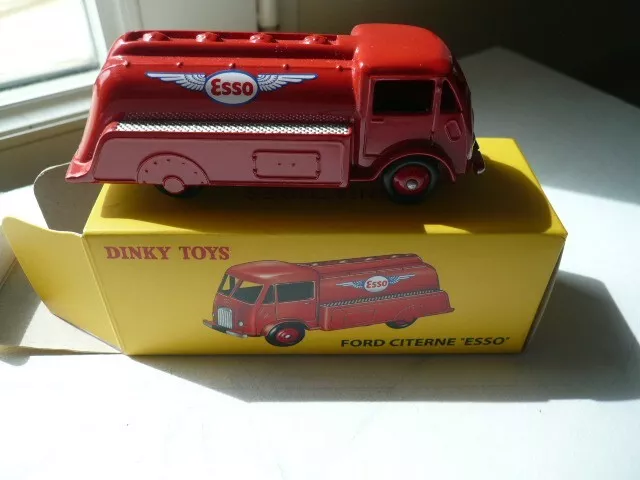 Dinky Toys - Ford Citerne "Esso" - n°25U Atlas- Neuf