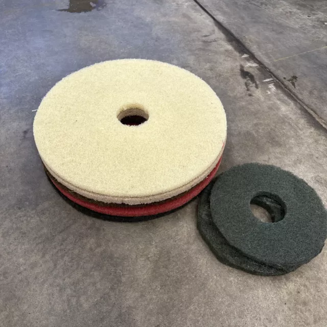 3M Scotch-Brite Scrubbing Pads 20” floor scrubbers Abrasive Pads Lot Of 5