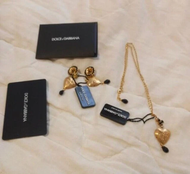 DOLCE & GABBANA Set collana e orecchini a cuore (nuovo con etichette)