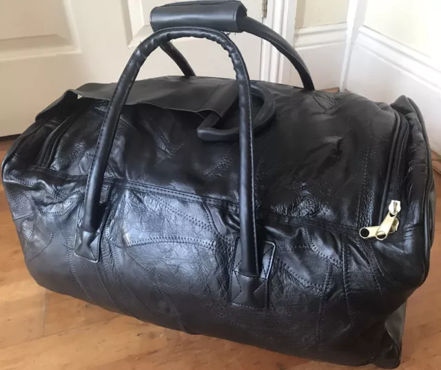 Leather Luggage Travel Cabin Bag Suitcase Holdall On Wheels Black 50x26x27cm