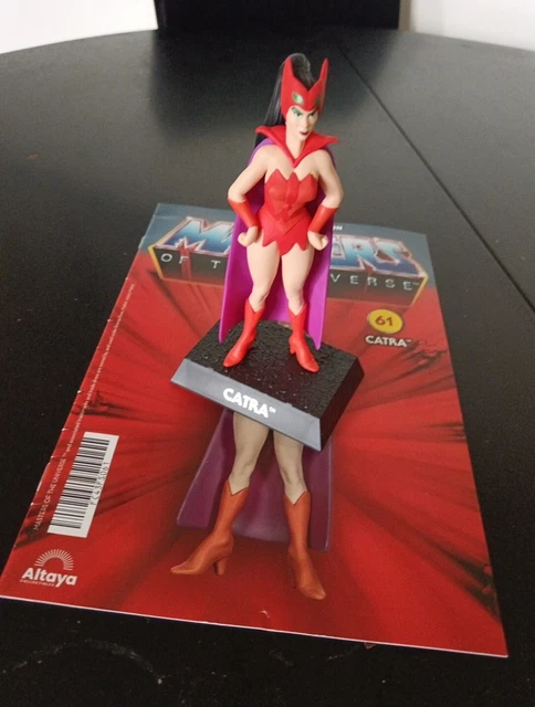 Figura De Acción Catra Masters Of The Universe Origins - 14 Cm Inspirada En La Serie De Los 80 - Con Capa Y Máscara Extraíbles