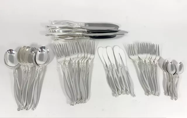 FANTASTIC CONDITION VINTAGE 1881 Rogers Oneida Silverware Silver Plated Serves 8