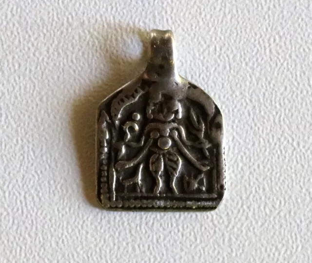 Pendentif argent ancien Inde-Amulette- Old silver pendant India