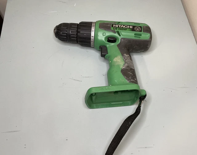 Hitachi Cordless DS 14DVF3 14 Volt 15/32”  Drill/Driver Works Good Bare Tool