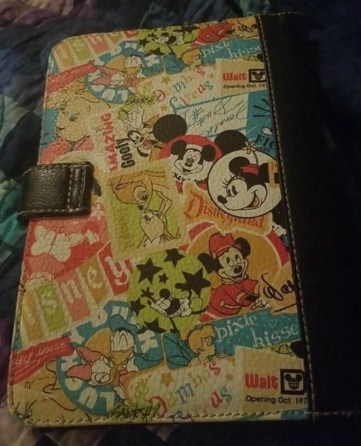 EUC Disney Parks iPad Mini Kindle Tablet Cover Case Classic Vintage Print Mickey 2