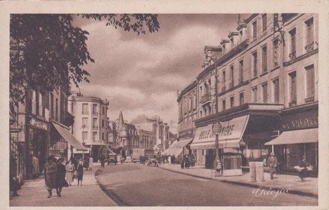 Carte postale ancienne ALLIER MONTLUCON 12 boulevard de Courtais