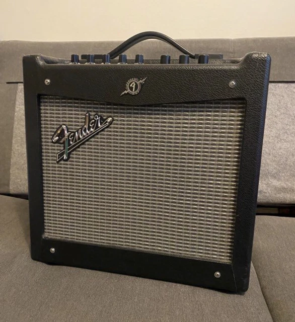 Ampli guitare électrique Fender Mustang