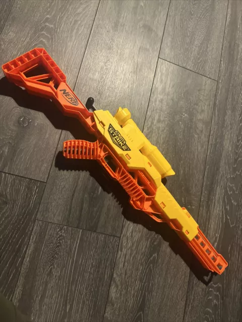 Nerf Alpha Strike Wolf LR-1 blaster and darts nurf elite nstrike accustrike