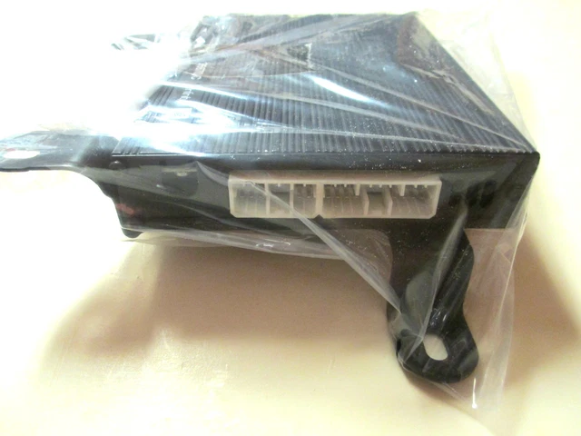 Chrysler/Dodge/Jeep  Infinity Sound Amp #05026005Ae