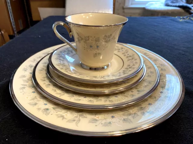 Vintage Lenox Fine China Windsong Platinum Trim 5 Piece Place Setting USA Made