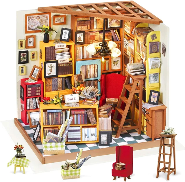 Rolife DIY Dollhouse Sam's Study Library Miniature Books Store FACTORY