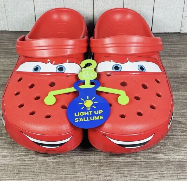 DISNEY PIXAR LIGHTNING McQueen Light Up Crocs Size Men's 7 / Women's 9