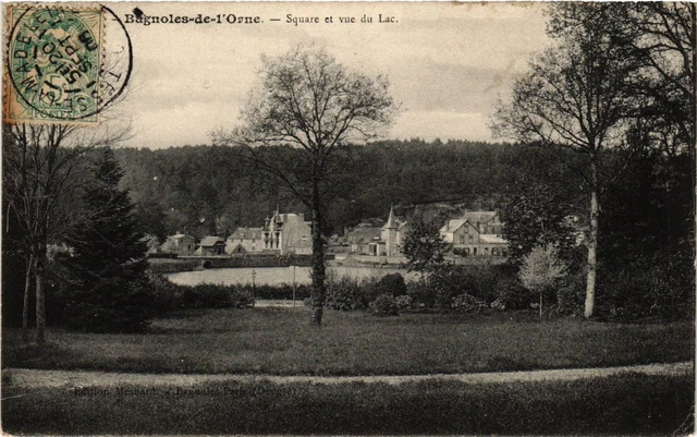 CPA BAGNOLES-de-l'ORNE - Square and Lake View (355350)