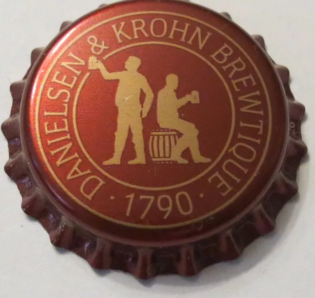 Russia     crown bottle caps kronkorken capsule chapas