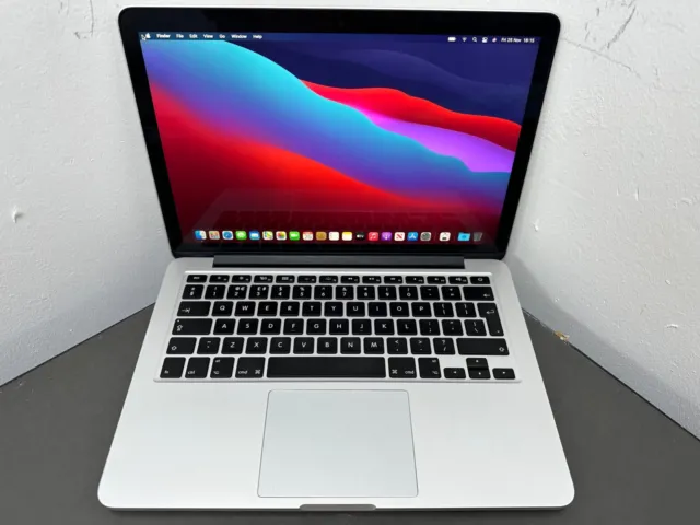 Apple MacBook Pro RETINA 13"" 2013 A1502 2,4 GHz CORE i5 8 GB 256 SSD GRADO A-