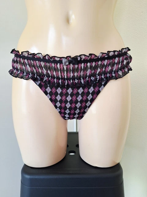 String Chantal Thomass Taille 44 – Modèle Malicieuse Imprimé Losange – Réf 9369