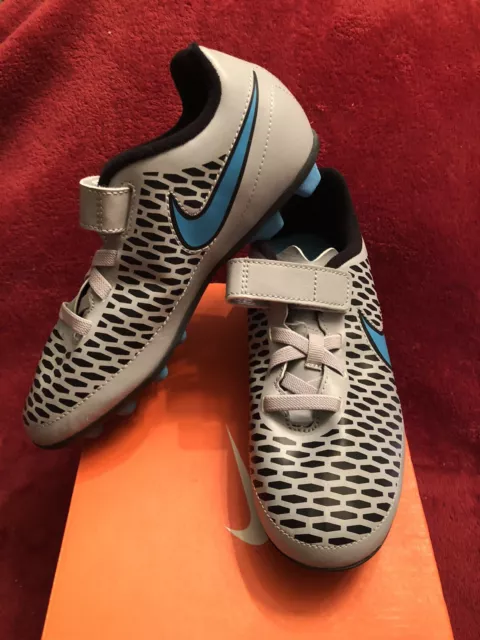 Nike JR Magista OLA  FG Soccer Cleats Size 3.5Y  Grey/Turq New