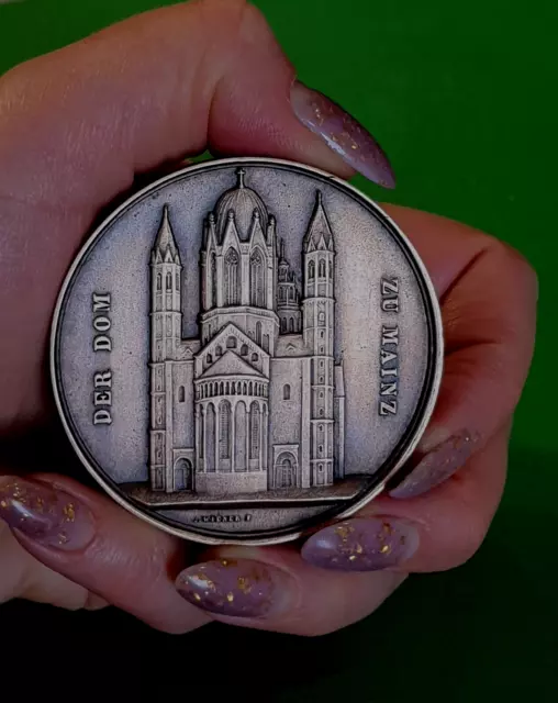 Vintage Wiener medal Germany Mainz St. Martin's Cathedral Gothic architecture