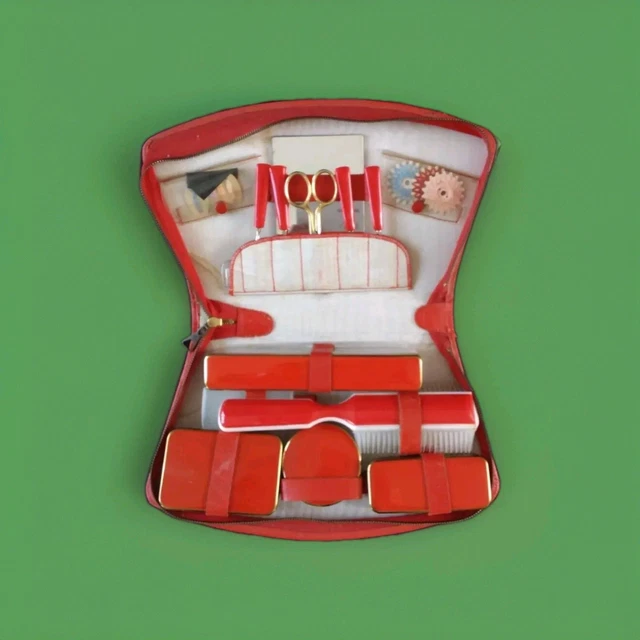 Trousse de toilette voyage Qwstion, complète, Qwstion Reise