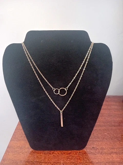 Collier fleur trèfle doré acier inoxydable