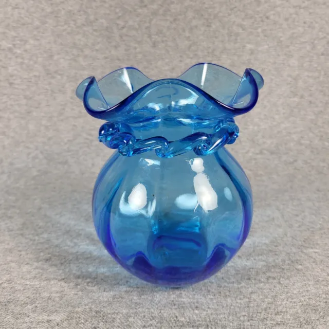 VTG Pilgrim Glass Blue Hand Blown Art Glass With Rigaree Collar Vase 6"