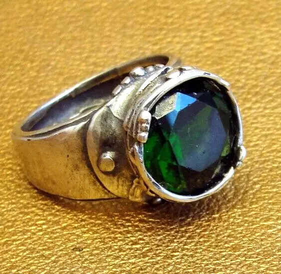 Emerald Zircon Ring 925 Sterling Silver 7.5, 8 Handmade Hadar Designers (H) Last