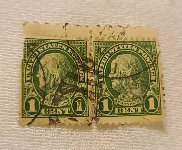 Stamp Benjamin Franklin 1 Cent Green row of 2. Cancelled 1910 rare find antique