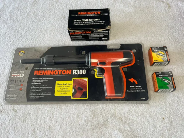 Remington R300 Powder Actuated Fastening Tool With Fasteners A22C3 A22C4