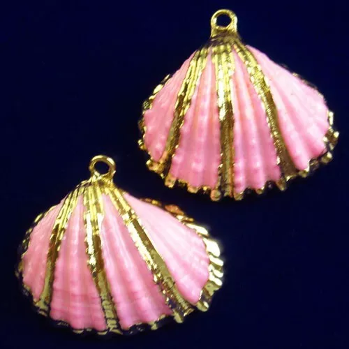 2Pcs Gold Edge Pink Scallop shell Pendant Bead 26x24x3mm F47740