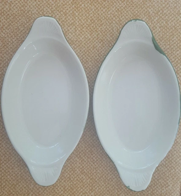 2 BEL-TERR USA Au Gratin plates HENN POTTERY Green/Cream BTC USA 9528