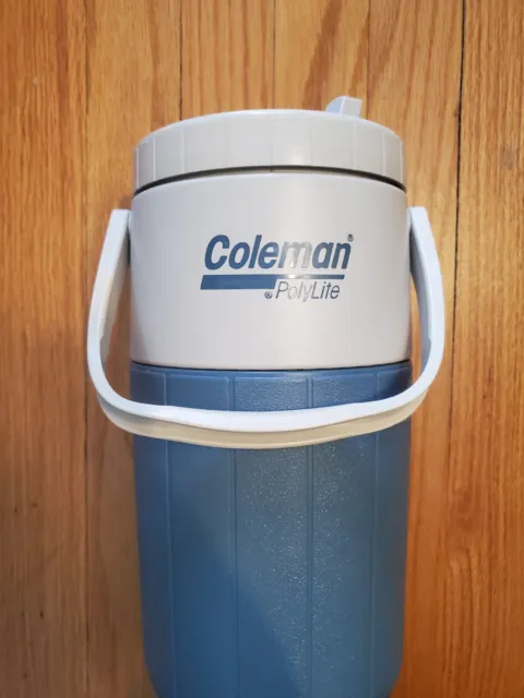 Vintage Coleman Water Jug Polylite Blue 1/2 Gallon 5590 Jug Cooler Thermos