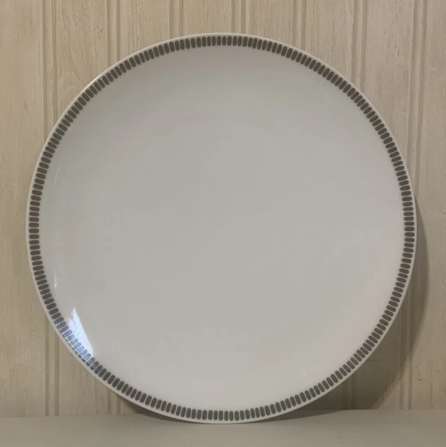 Vintage 1960’s Thomas Onyx Grey 9 3/8” Luncheon Plate