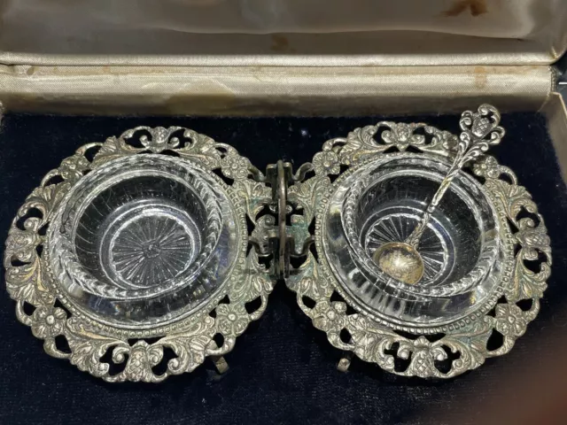 Antique Victorian Pr Sterling Silver Salt Cellar Spoon Set Sterling Holder  3 OZ