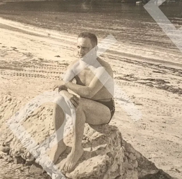 Vtg Photo Shirtless Man In Swim Briefs On The Beach Gay Int 1940s