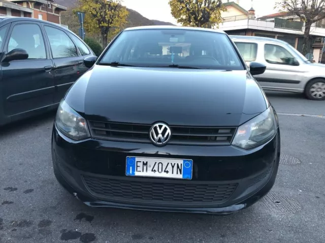 VOLKSWAGEN Polo 5ª serie - 2012 (NEOPATENTATI)